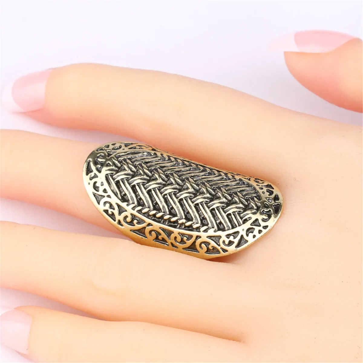 18K Gold-Plated Weaving Band Ring
