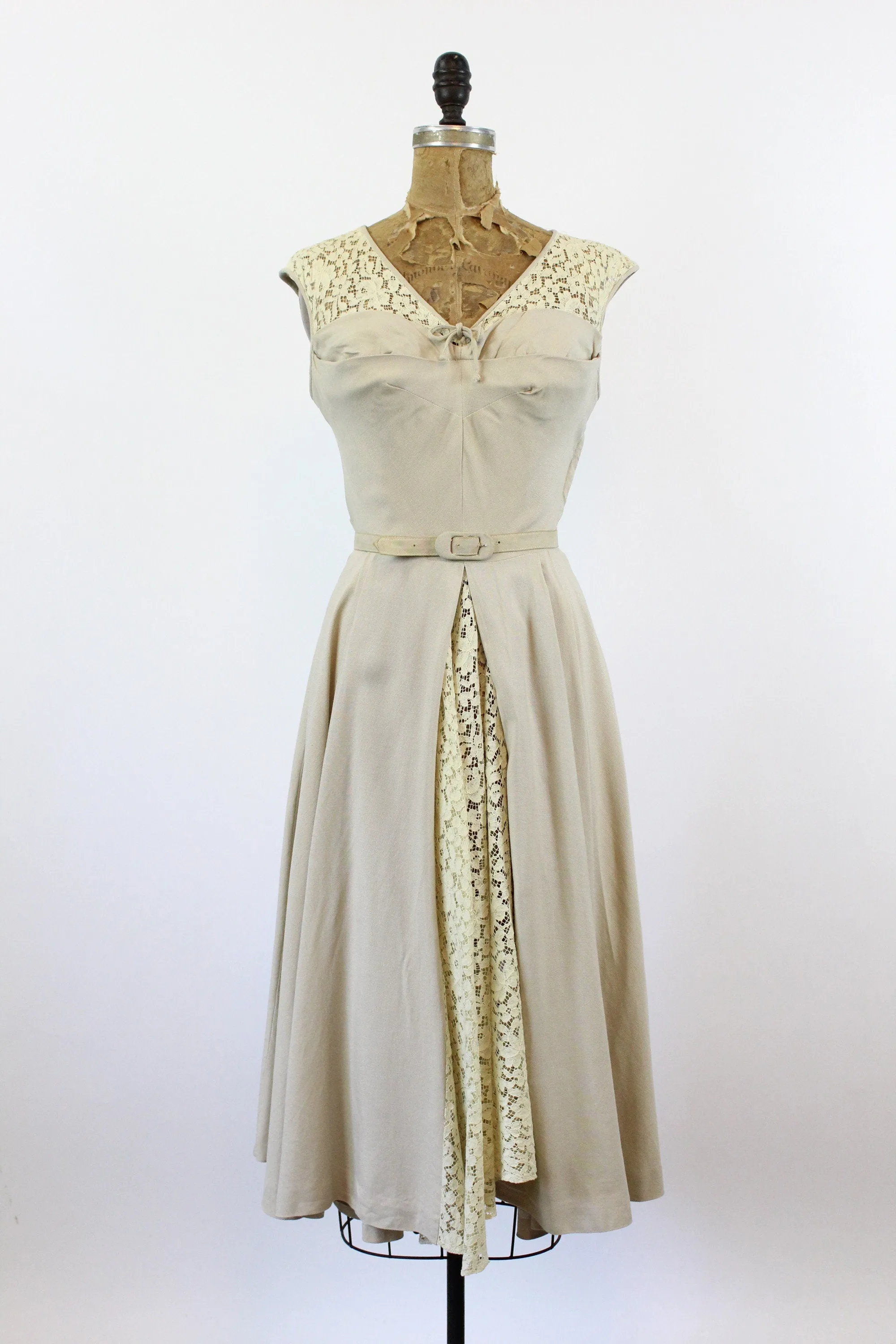 1940s LINEN and LACE dress small | new spring summer