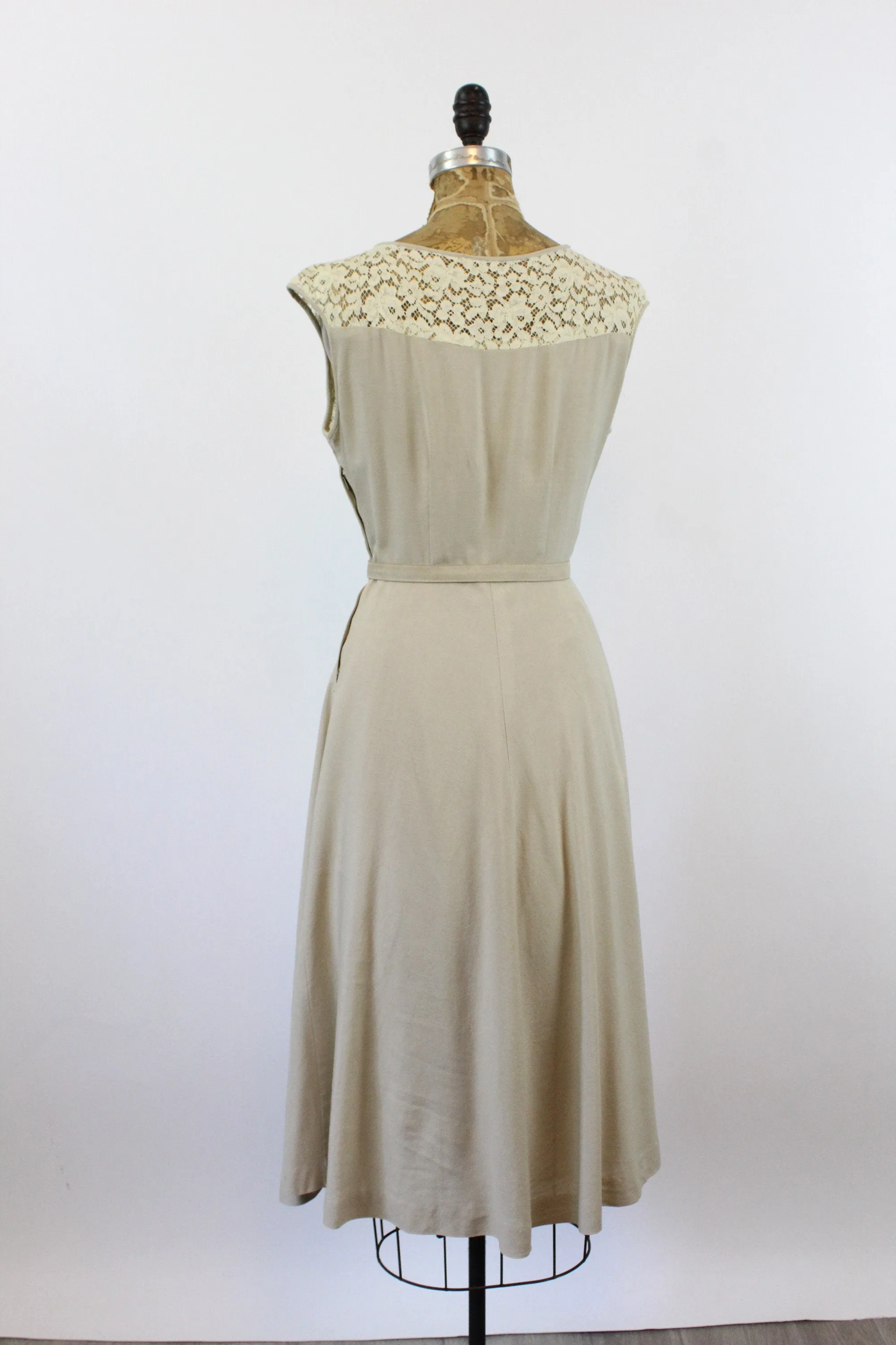 1940s LINEN and LACE dress small | new spring summer