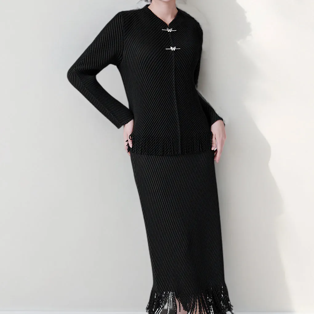 2025 Design sense niche tassel fashion suit noble women's clothing medium and long hip skirt pleated temperament two-piece set Popular style