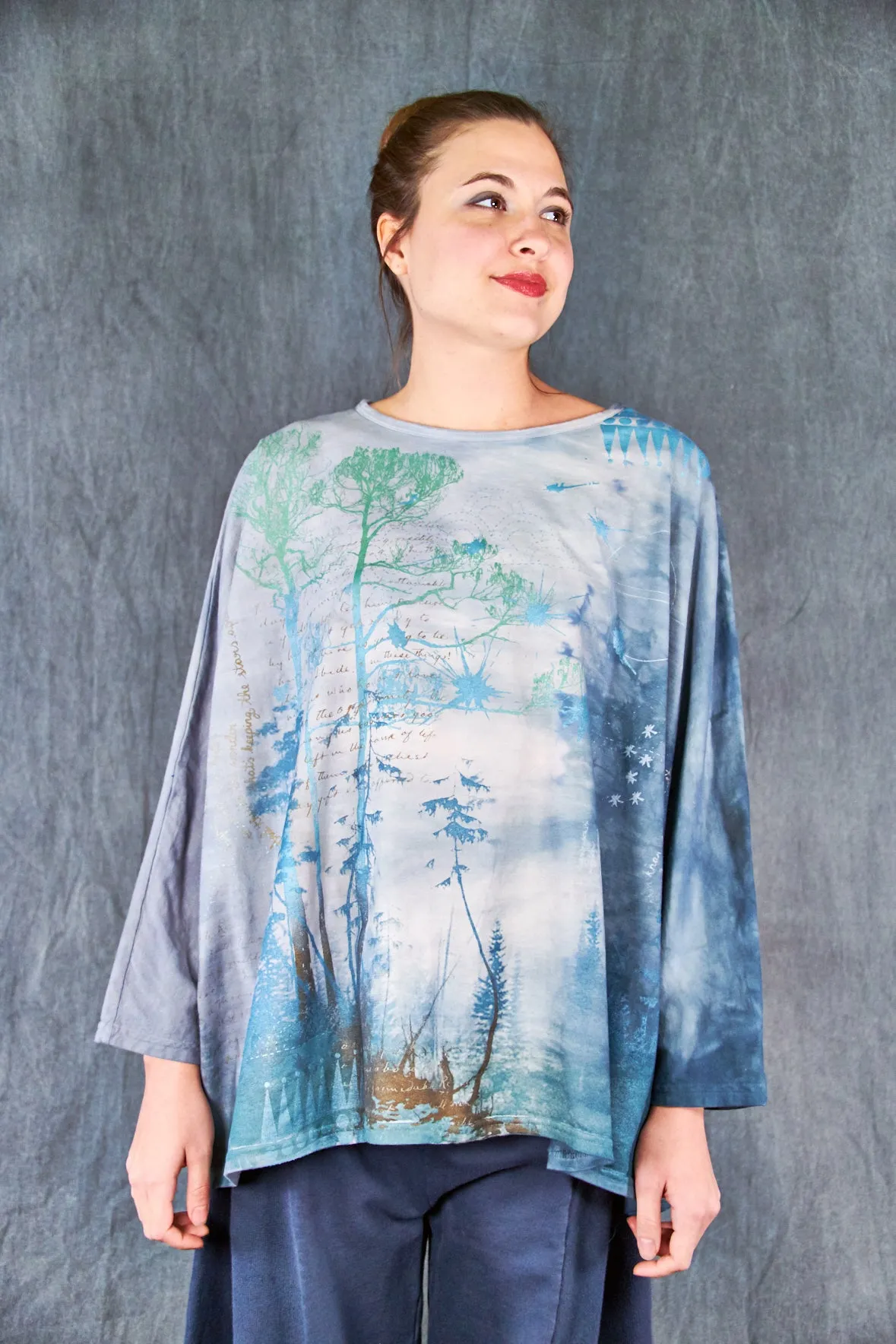 2331HD Poet Top Grey Blues-Poetry Trees