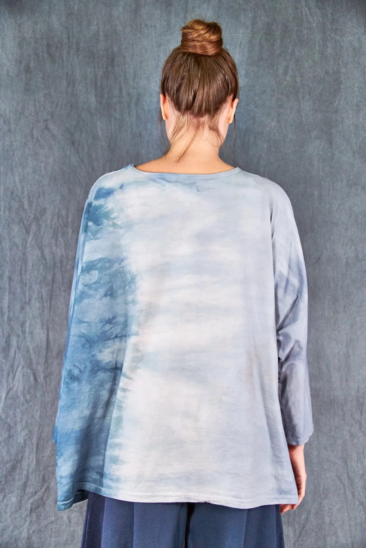 2331HD Poet Top Grey Blues-Poetry Trees