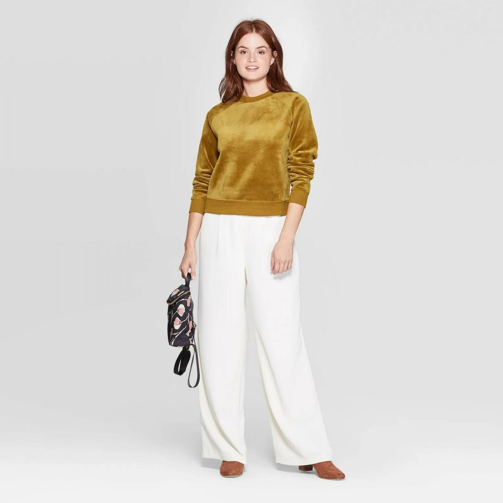A New Day Women's Regular Fit Crewneck Velour Pullover Top