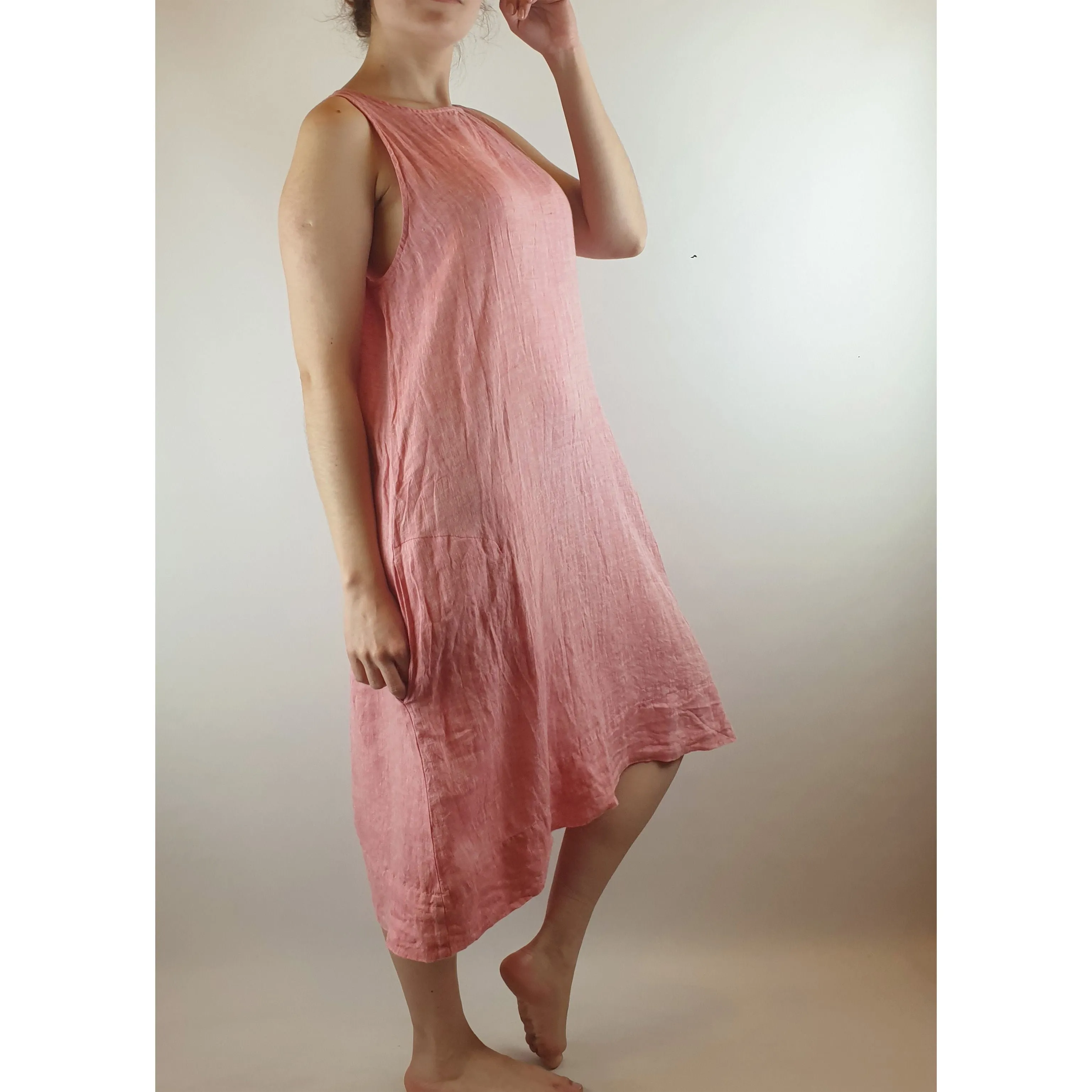 Alessandra red 100% linen sleeveless dress with pockets size S (best fits size 10)