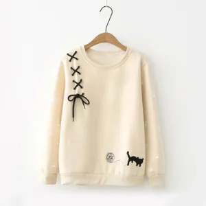 Bow-Knot Kitty Yarn Ball Sweatshirt J10004