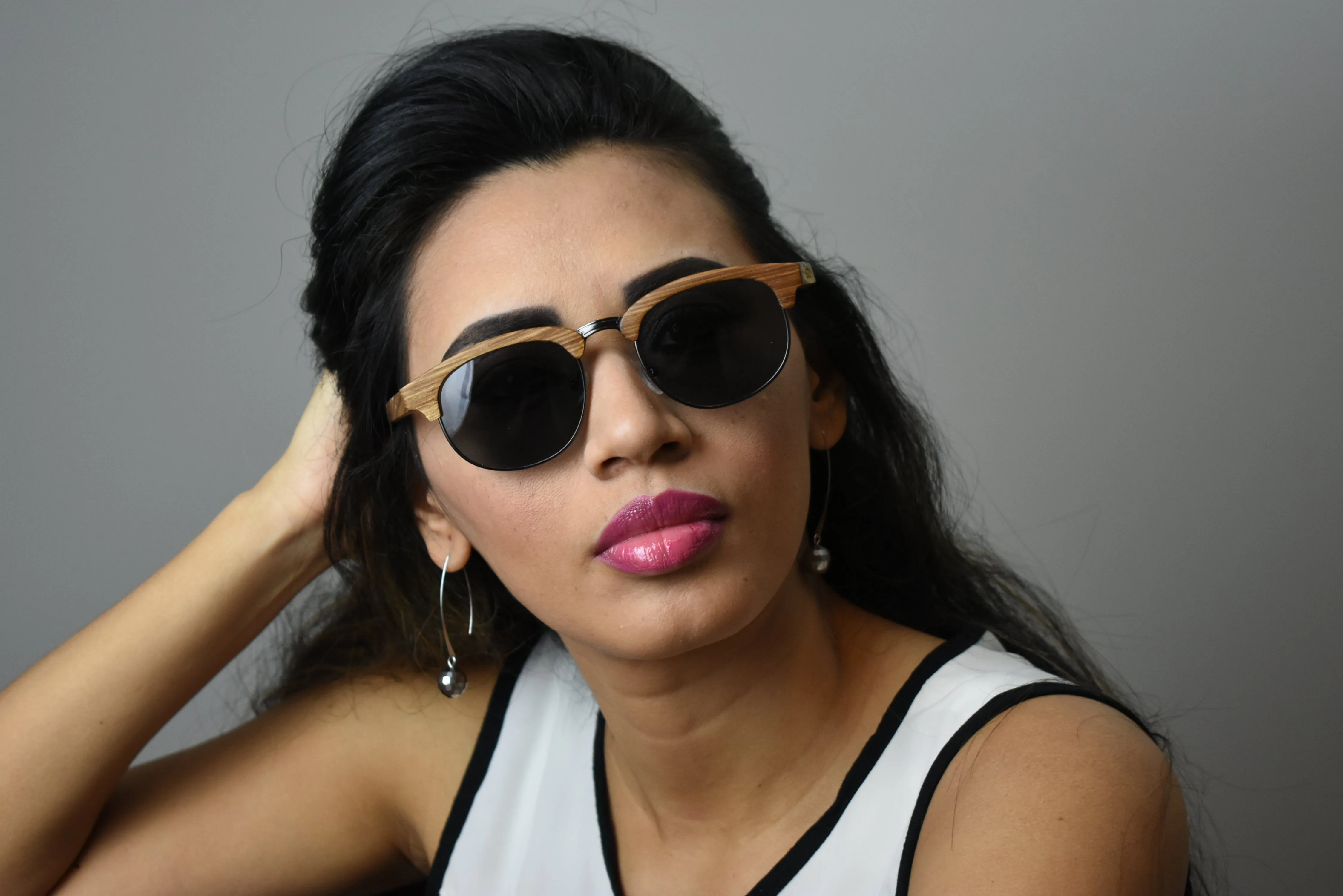 Club - Classic Wood Sunglasses
