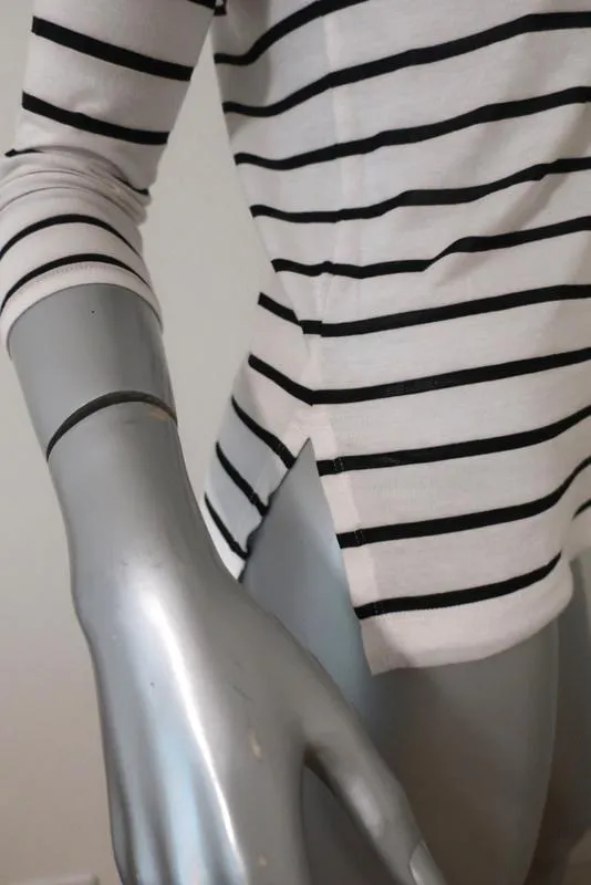 Club Monaco Boatneck Top White/Black Striped Cotton Jersey Size Extra Small