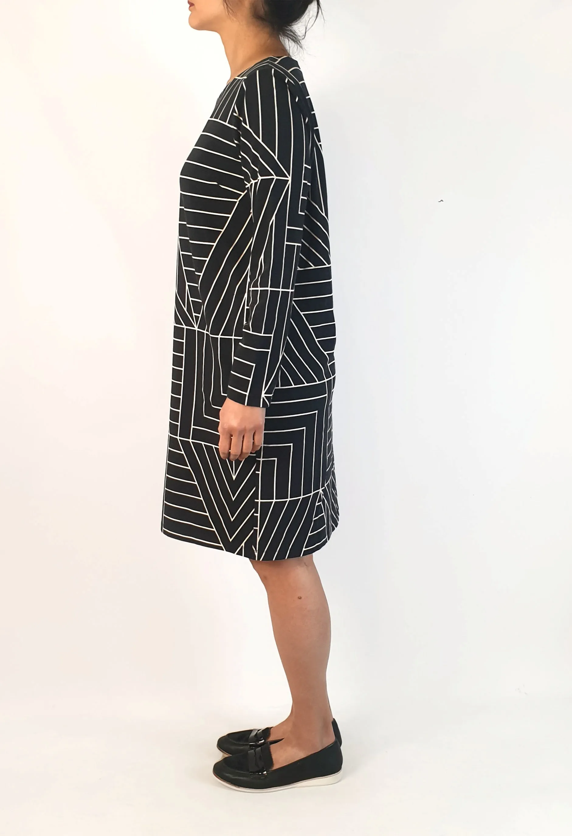 Frock Me Out black and white striped long sleeve dress size S (note: minor print fault)