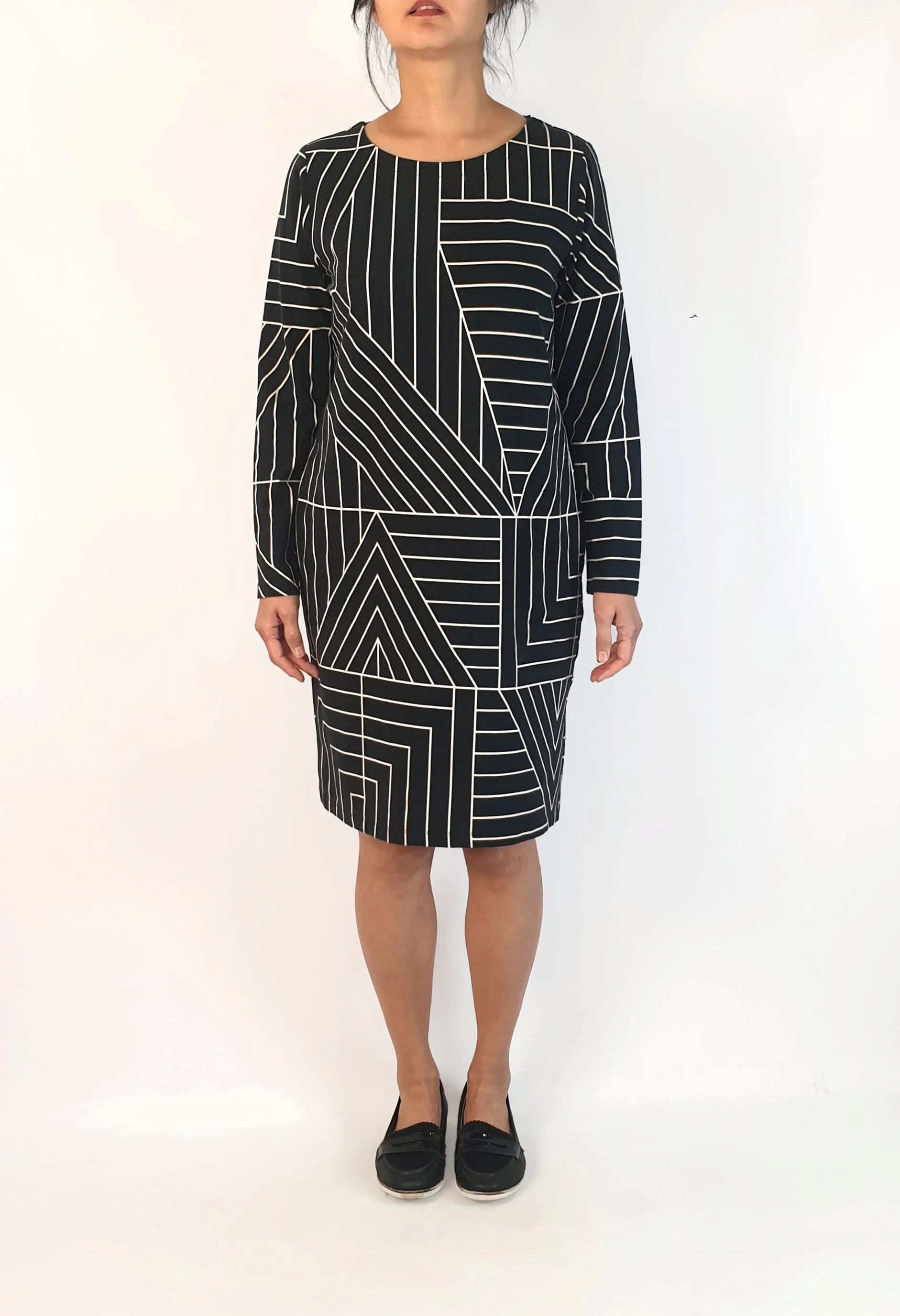 Frock Me Out black and white striped long sleeve dress size S (note: minor print fault)