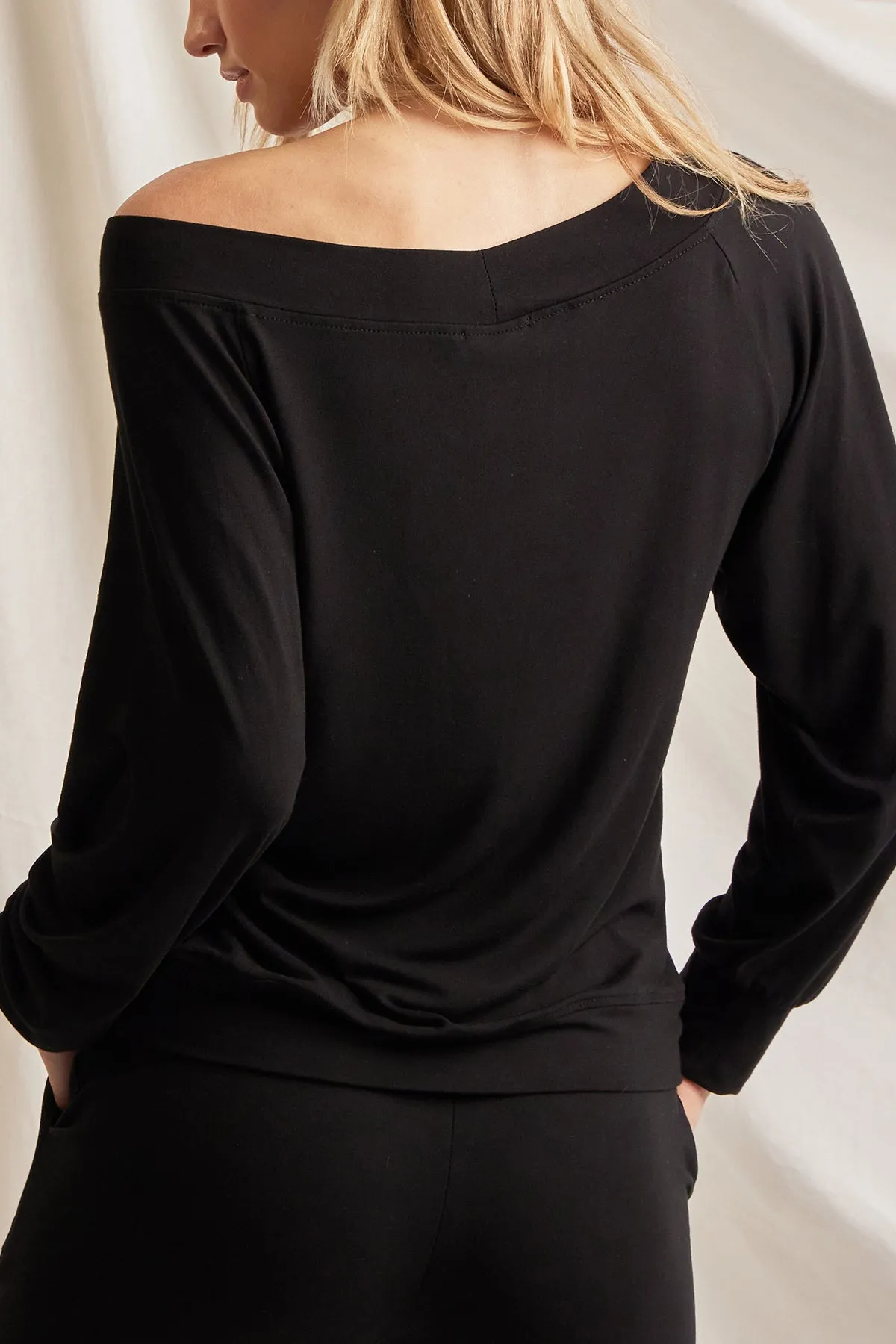 Hamptons CozyKnit Long Sleeve Tee