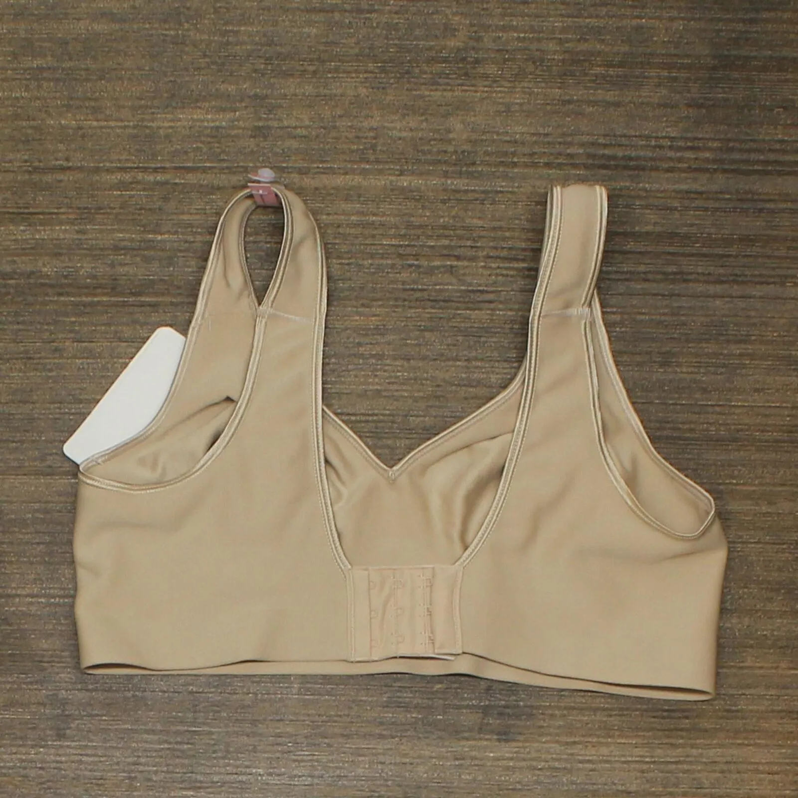 Hanes Women's Full Coverage SmoothTec Band Unlined Wirefree Bra
