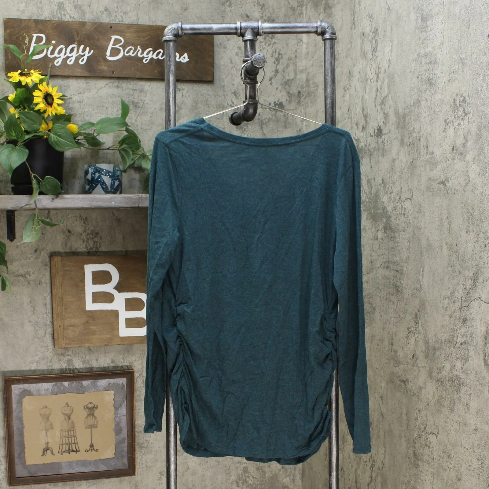 Isabel Maternity by Ingrid & Isabel Long Sleeve Shirred T-Shirt