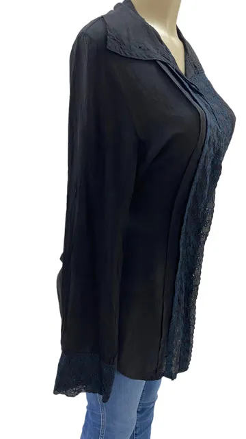 johnny was Size M Black TOPS