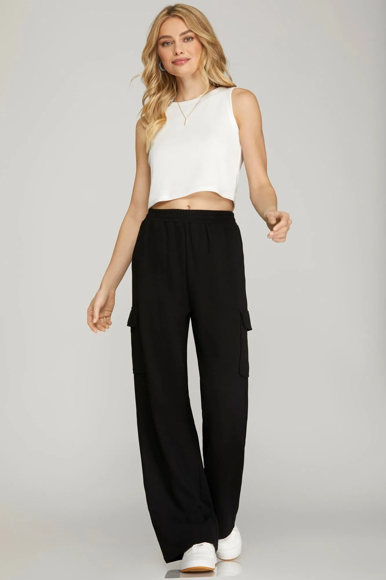 Knit Cargo Pants With Pockets And Waist Elastic