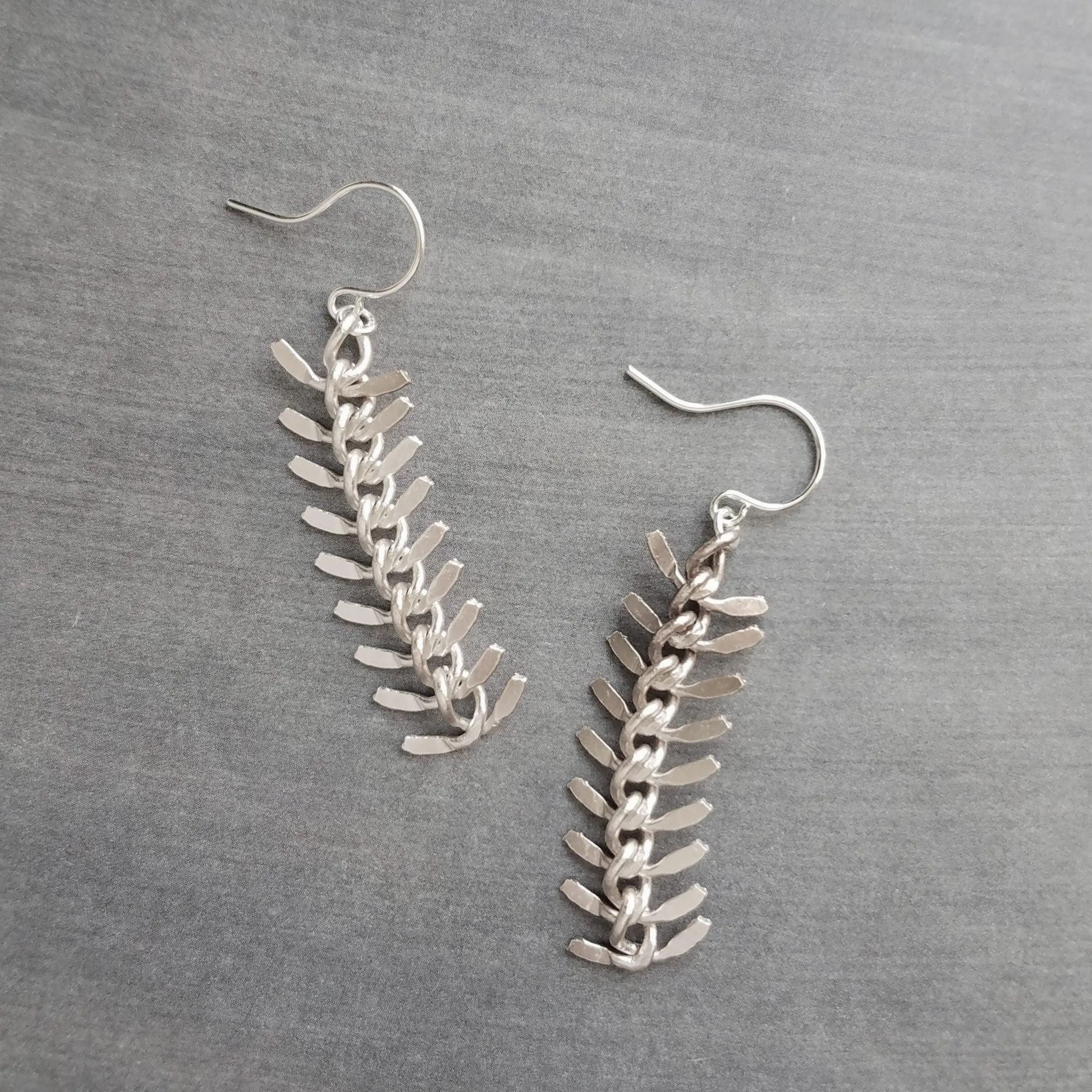 Long Flexible Earrings, silver dangle earring, modern silver earring, chevron earring, fish bone earring, spine vertebrae, feather earring