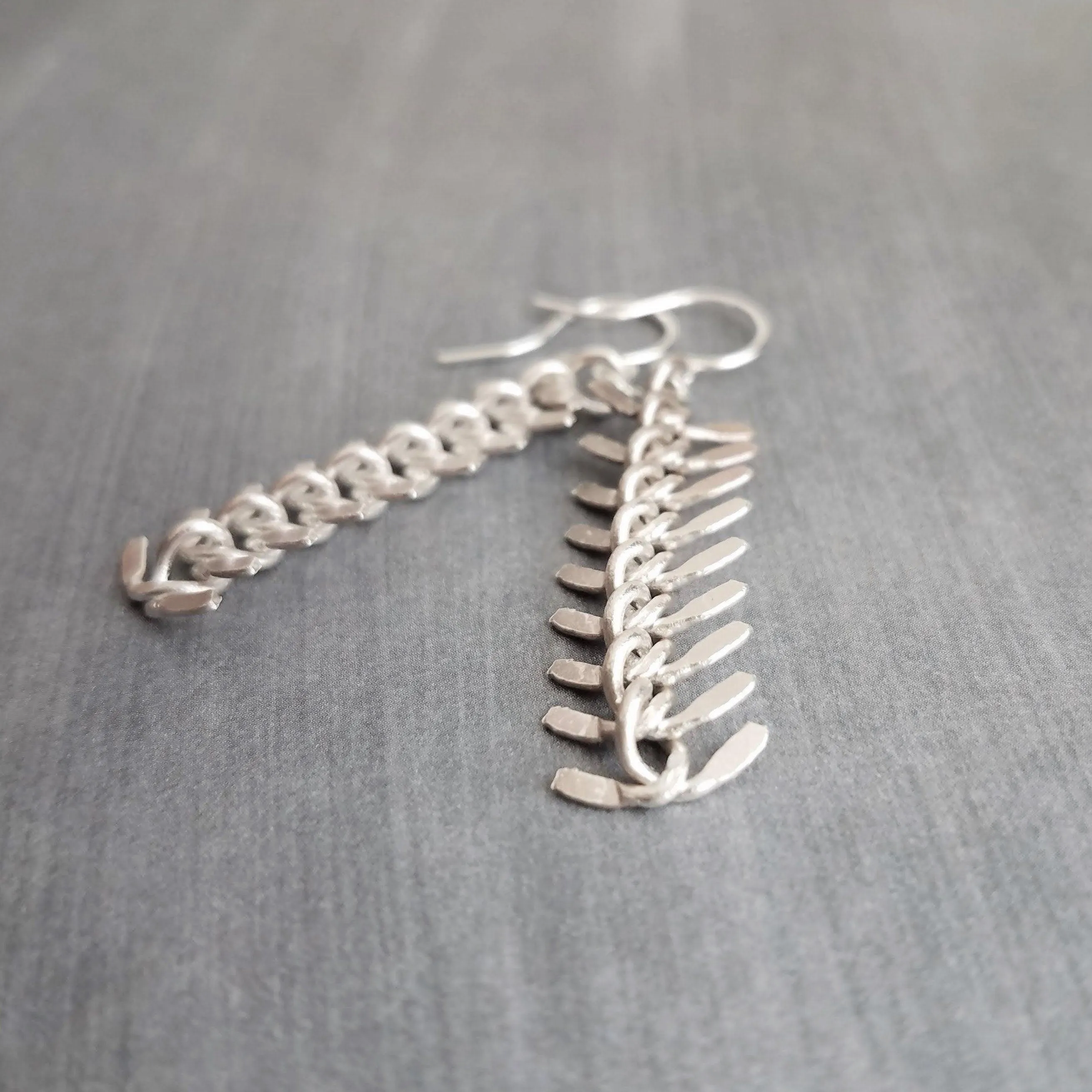 Long Flexible Earrings, silver dangle earring, modern silver earring, chevron earring, fish bone earring, spine vertebrae, feather earring