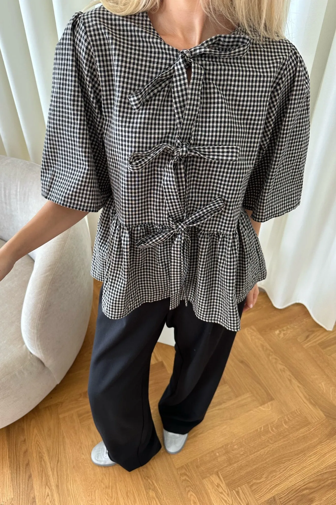LulaIC Top - Beige Sort Ternet