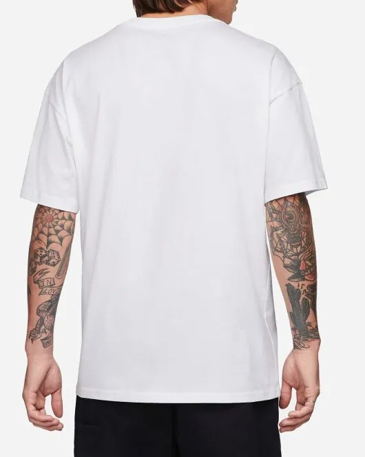 M NK SB TEE FRIENDS - White