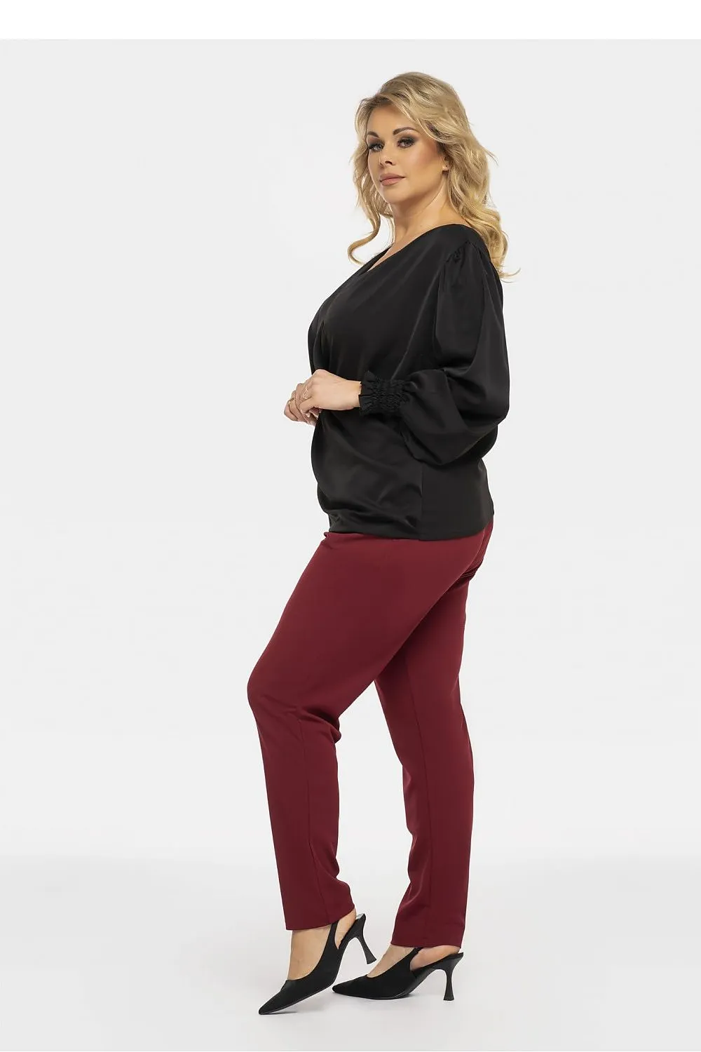 Magma Elegance Blouse – Effortless Chic for Every Occasion