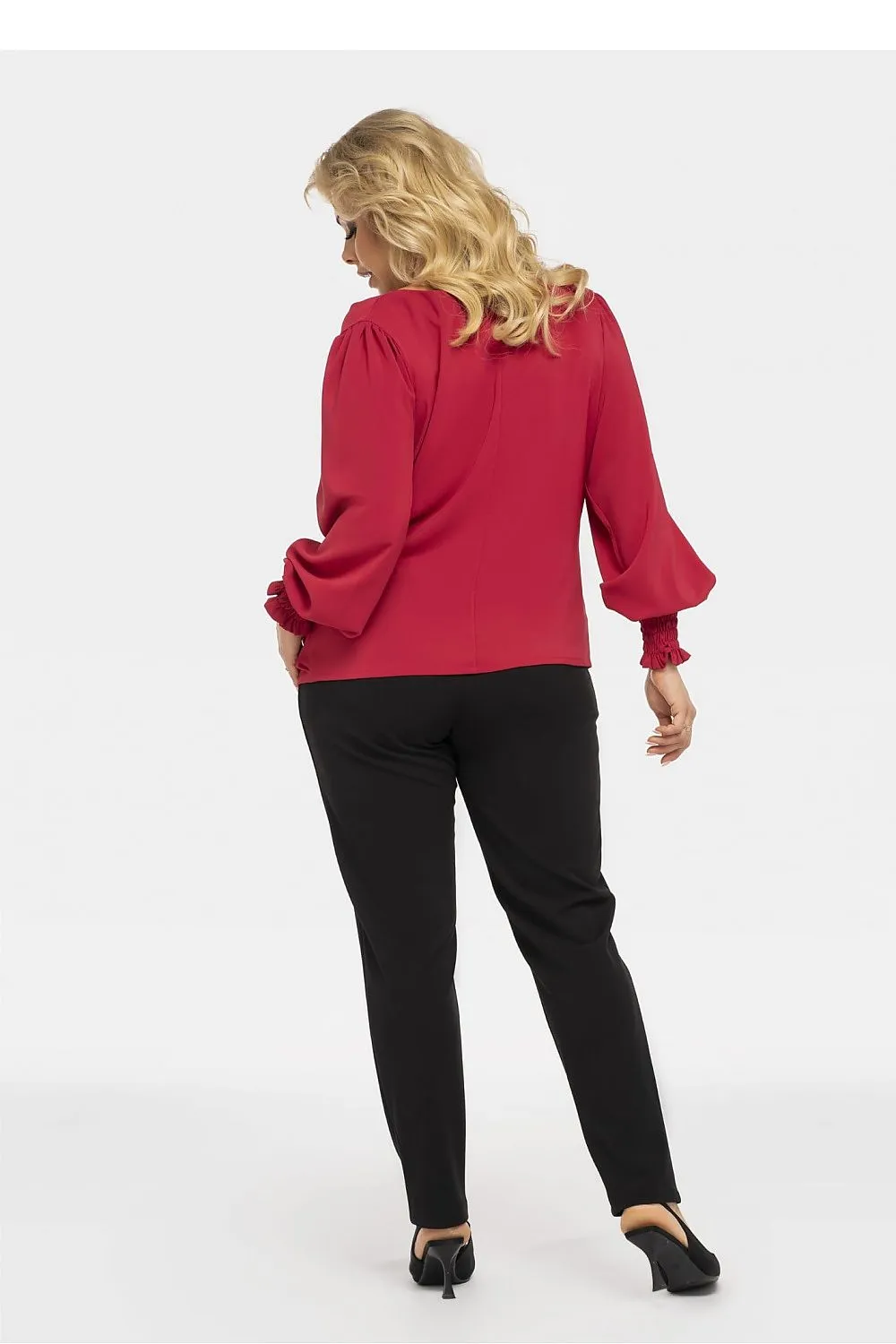 Magma Elegance Blouse – Effortless Chic for Every Occasion