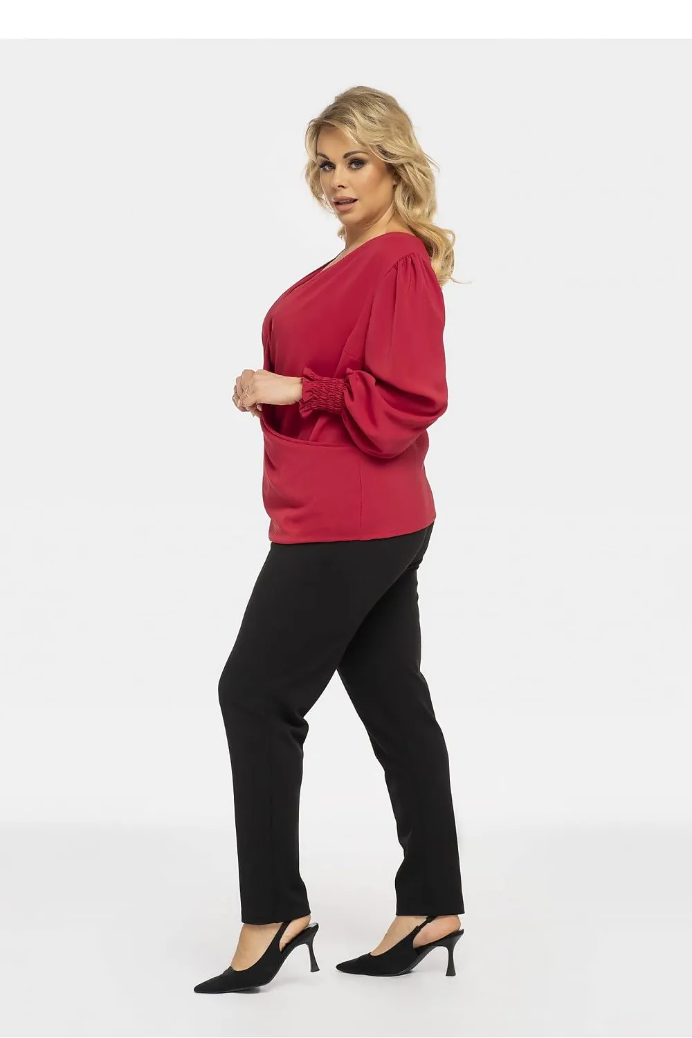 Magma Elegance Blouse – Effortless Chic for Every Occasion