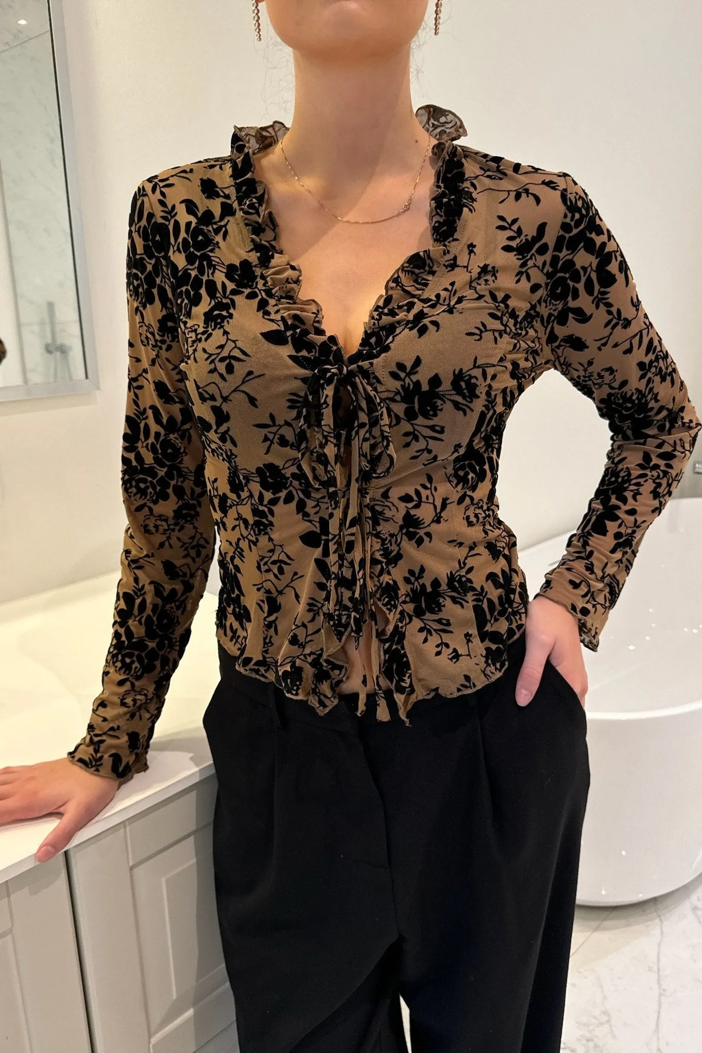 MarlyIC Mesh Top - Beige Sort Blomster Print