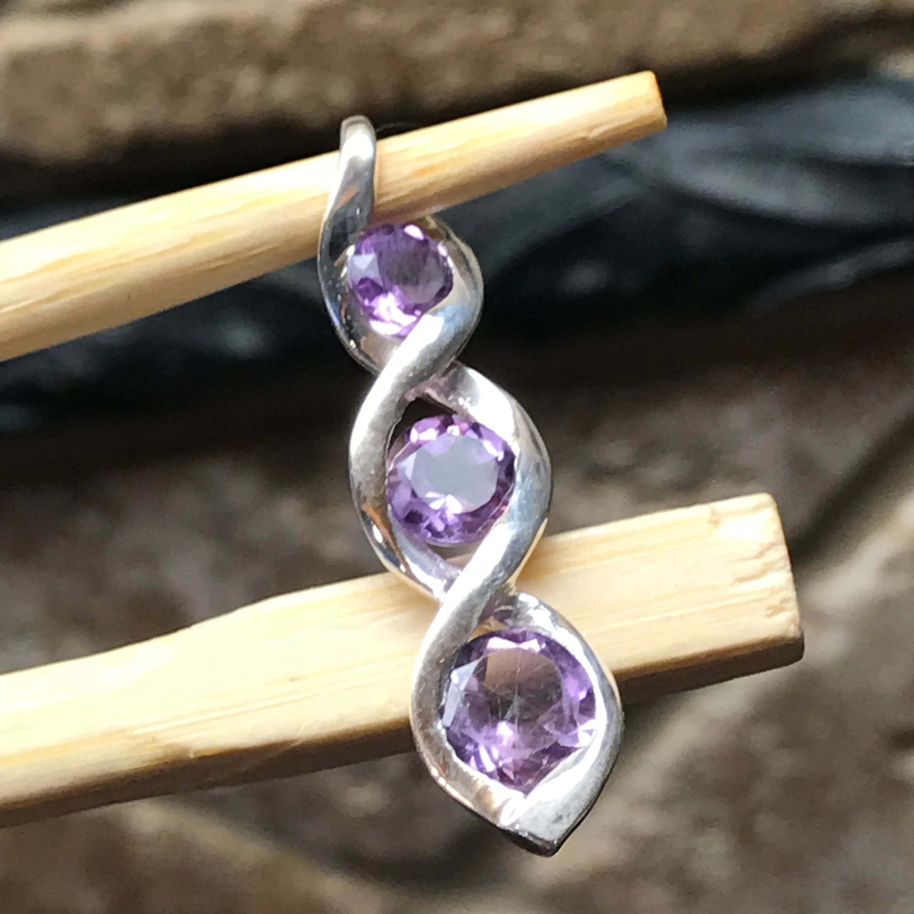 Natural 2.5ct Amethyst 925 Solid Sterling Silver Pendant 28mm