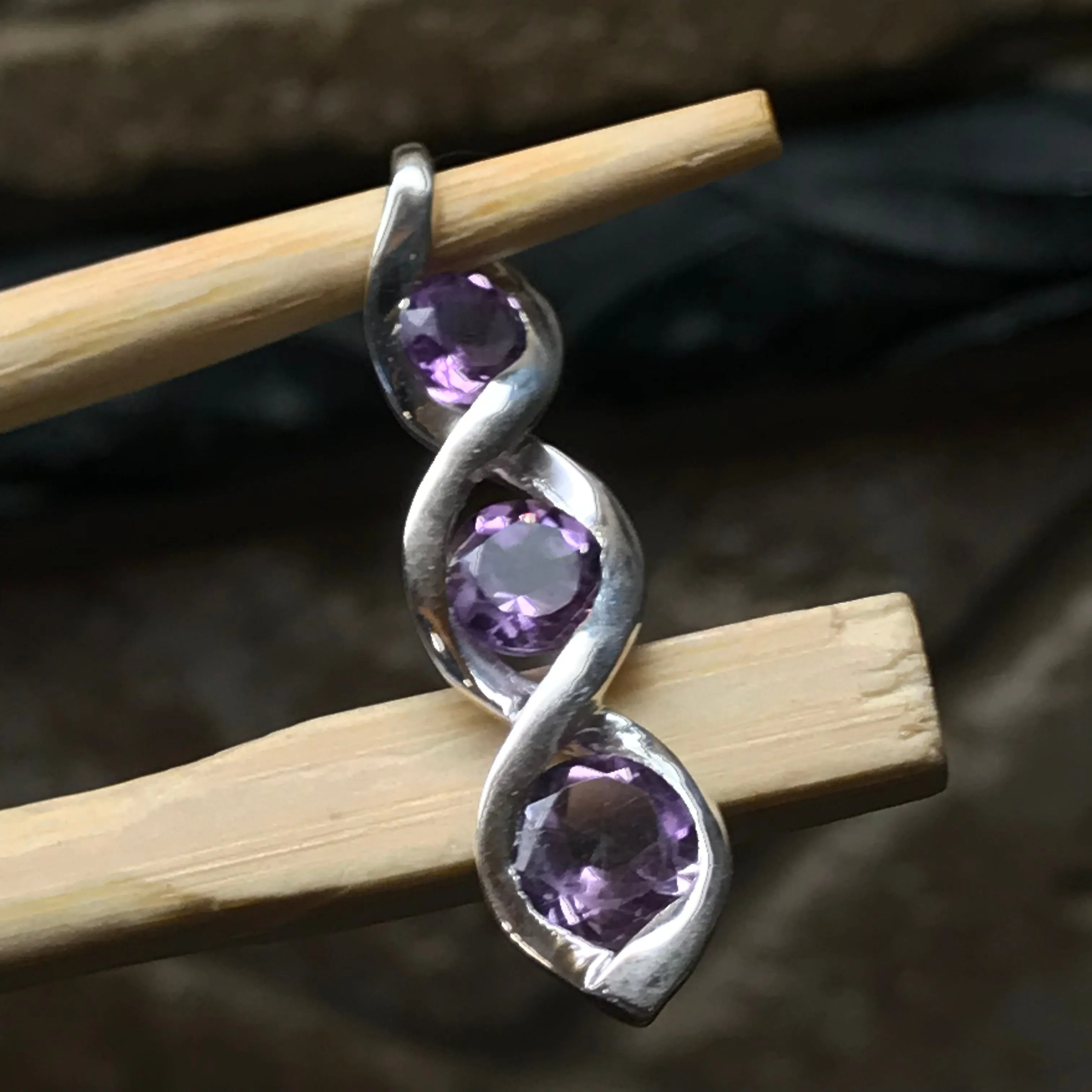 Natural 2.5ct Amethyst 925 Solid Sterling Silver Pendant 28mm
