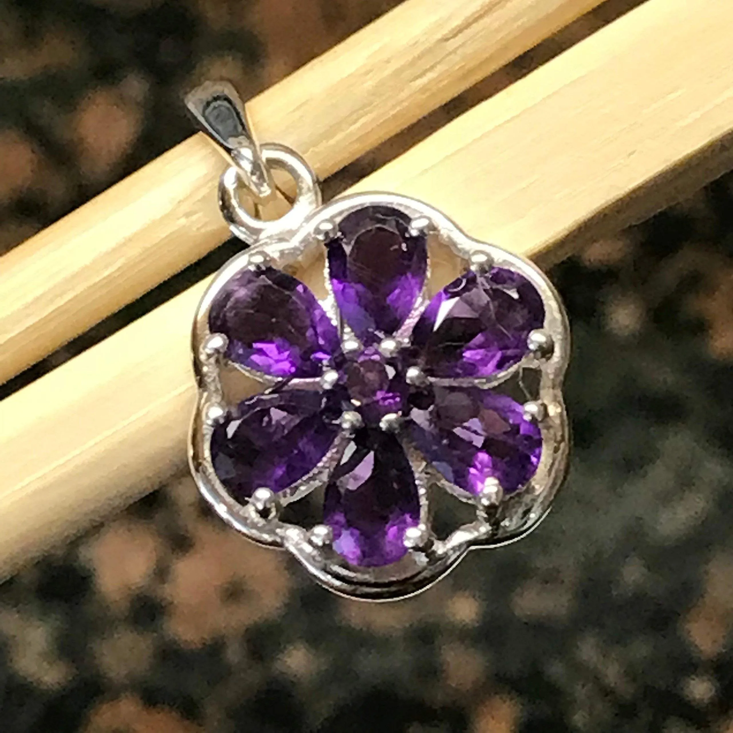 Natural 4ct Purple Amethyst 925 Sterling Silver Pendant 25mm
