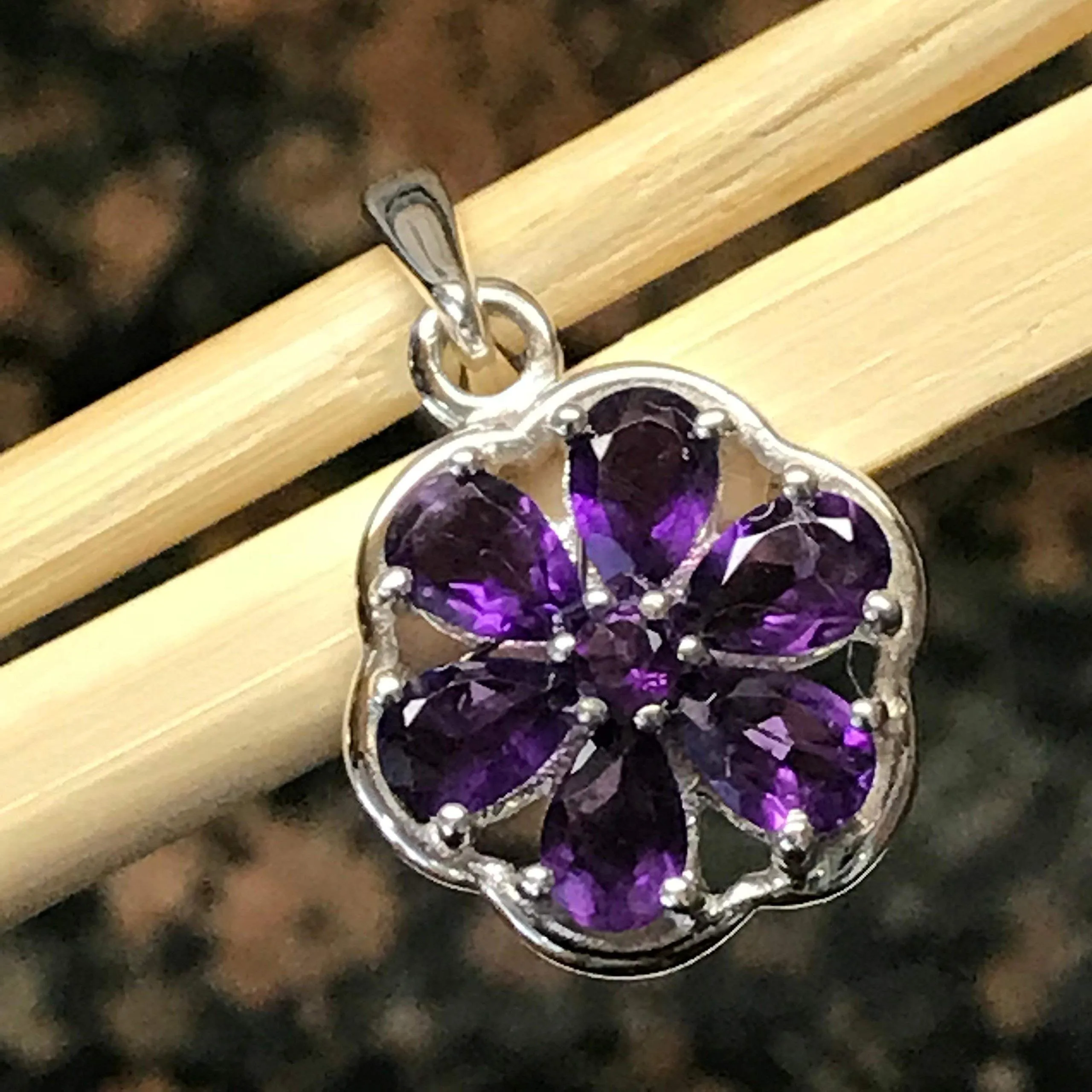 Natural 4ct Purple Amethyst 925 Sterling Silver Pendant 25mm