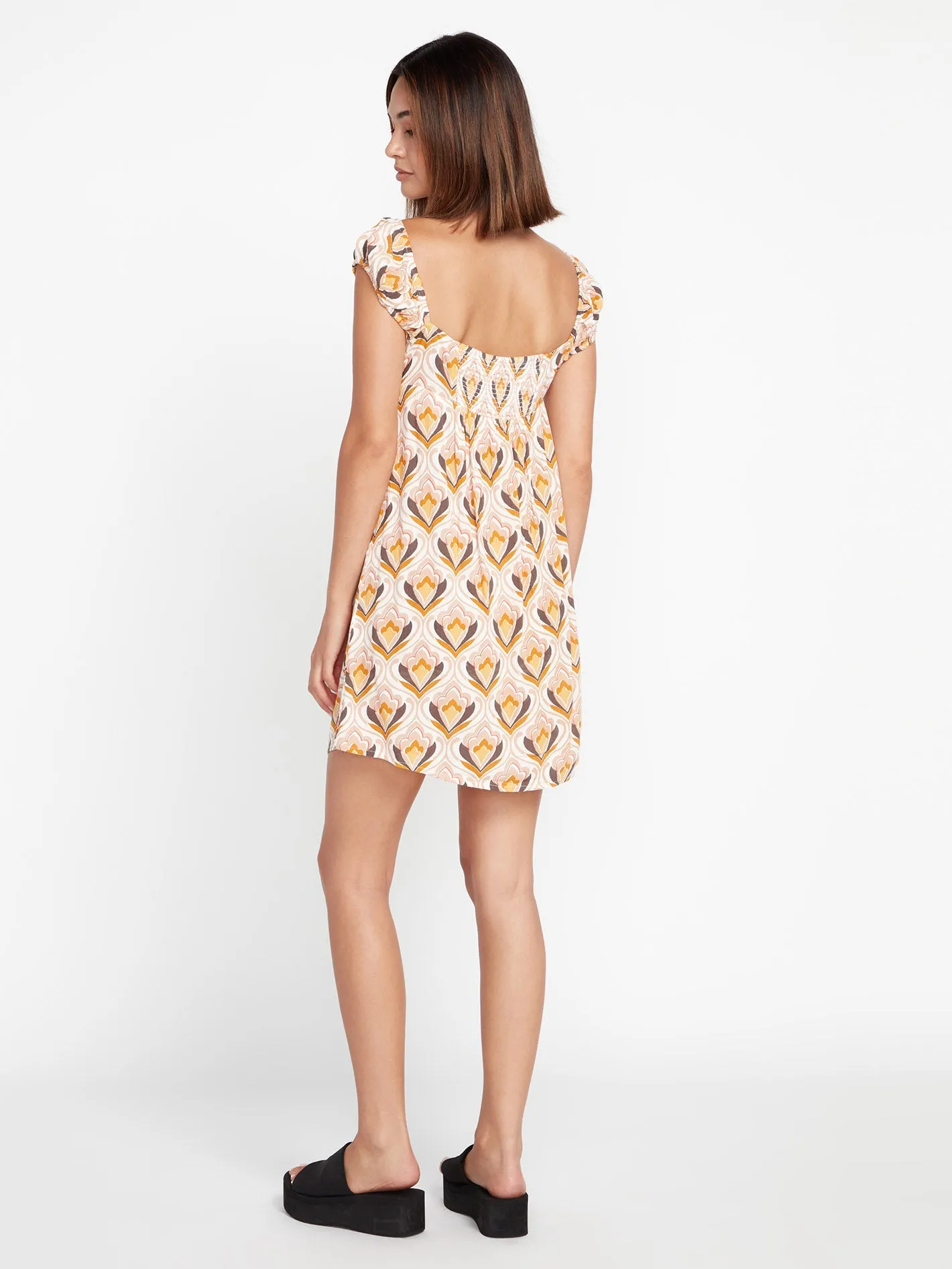 New Threads Dress - HAZELNUT