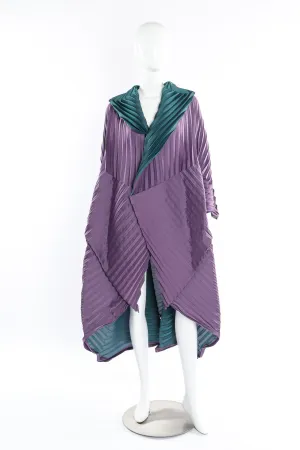 Pleated Contrast Coat