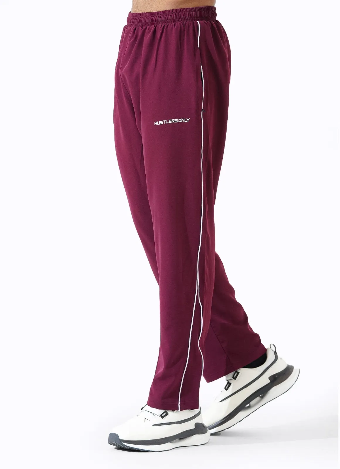 Pursuit Baggy Joggers - Maroon