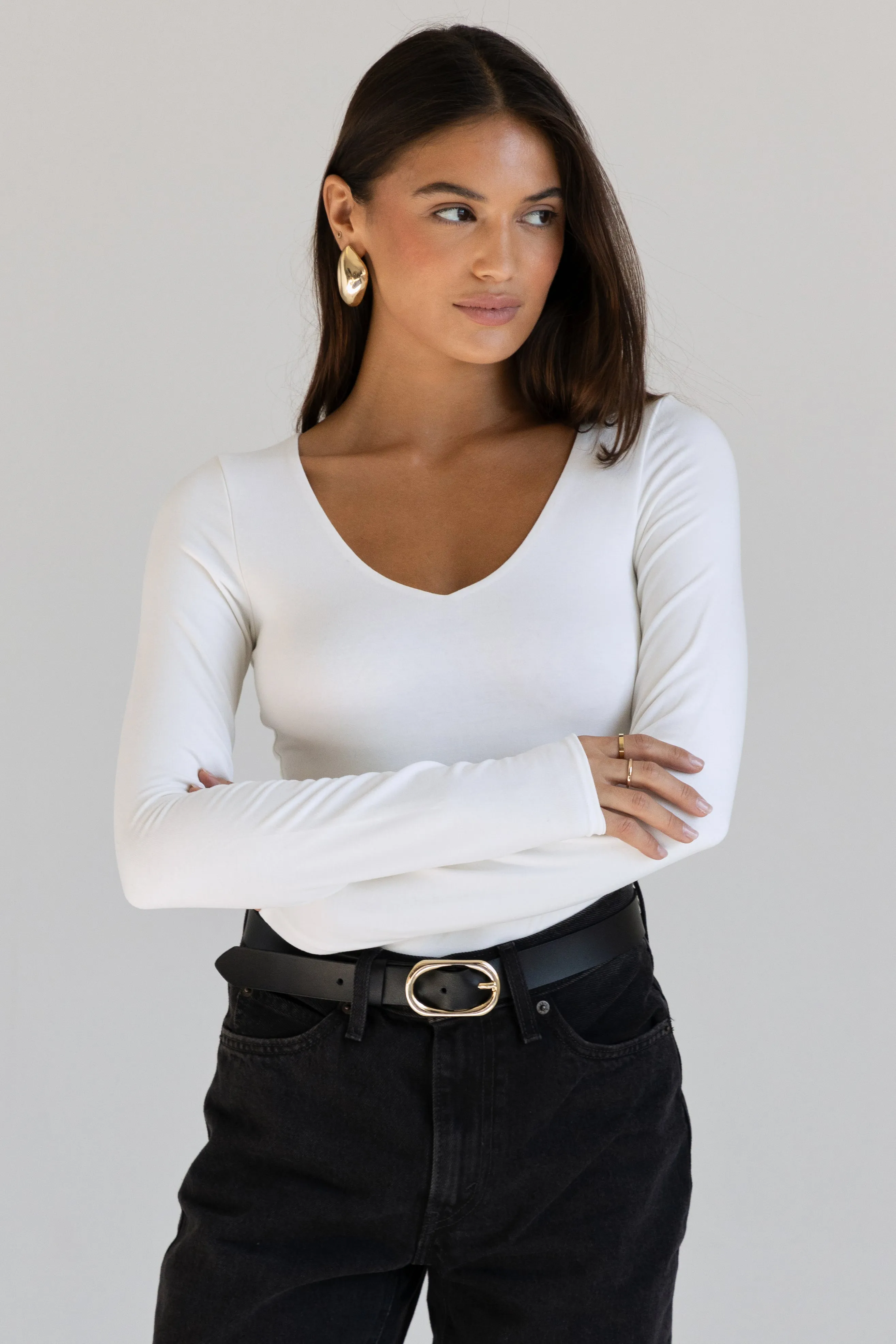 Signature V-Neck Long Sleeve