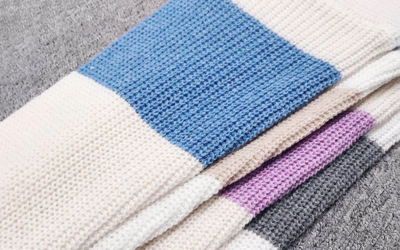 Single-breasted V-neck Striped Sweater Knitted Cardigans