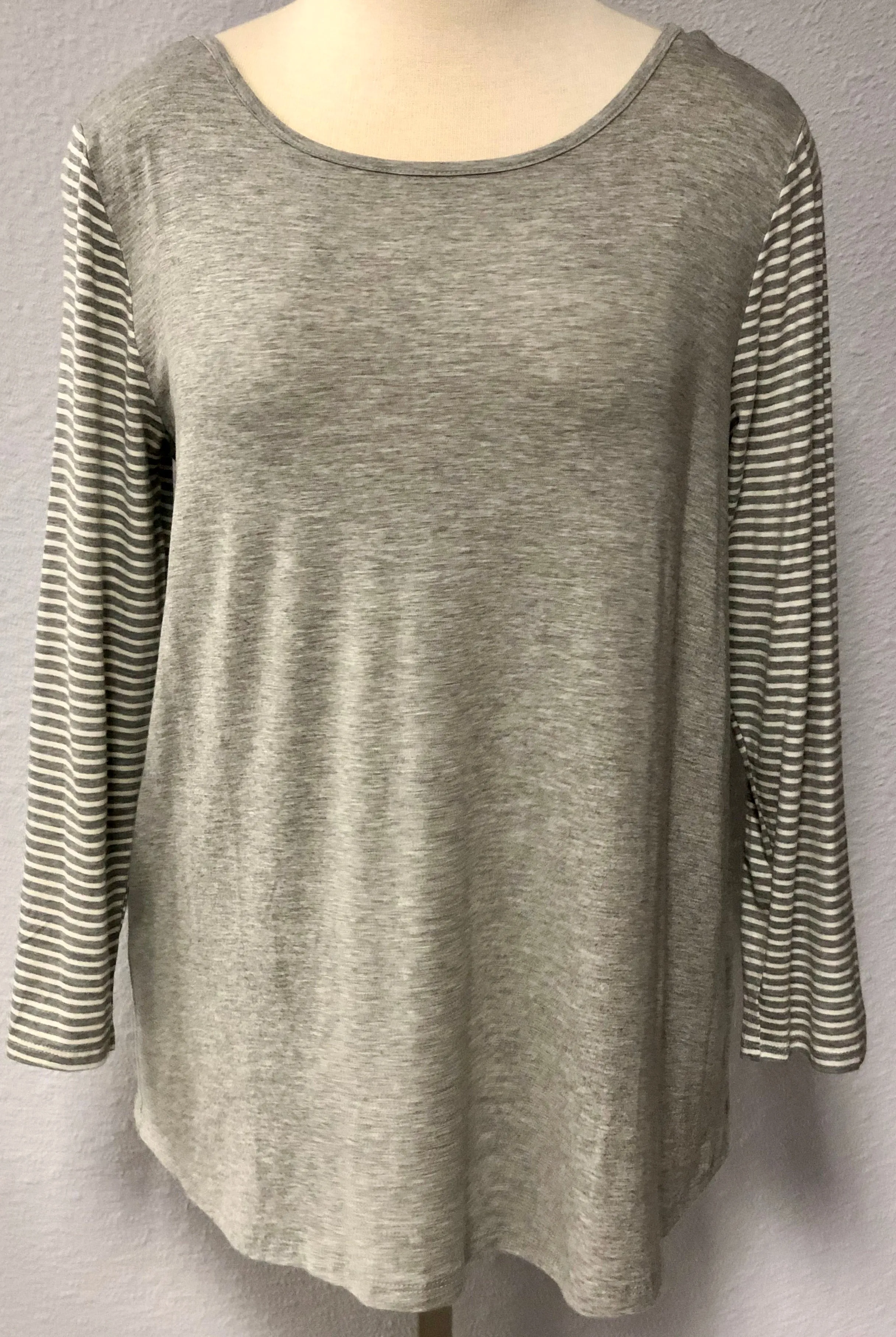 SOLID KNIT TOP CAGED BACK