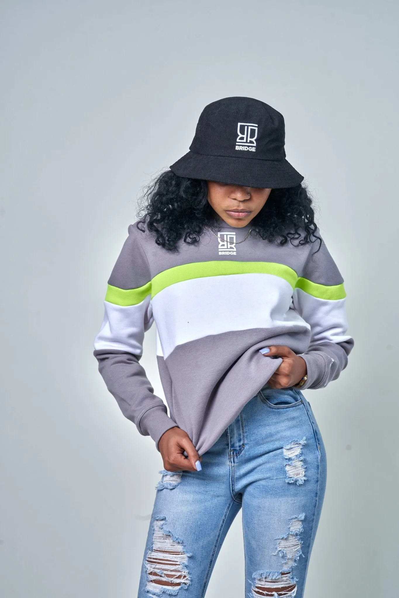 The Buzz Series Sweatshirt Women