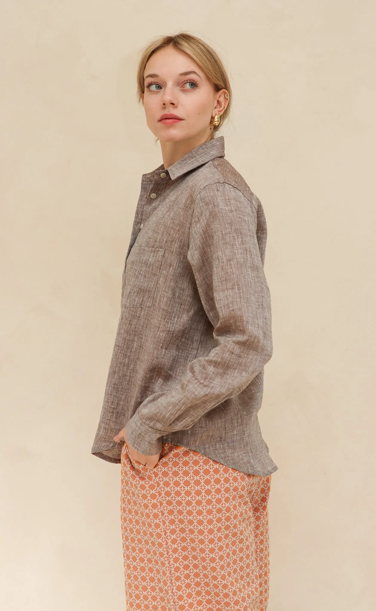 The Friend - Proper Fit - Oak Brown 100% Linen