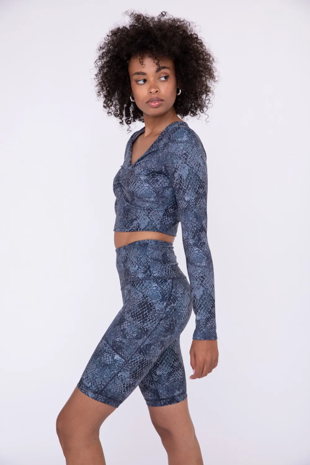 Tonya Snake Pattern Ruched Active Top