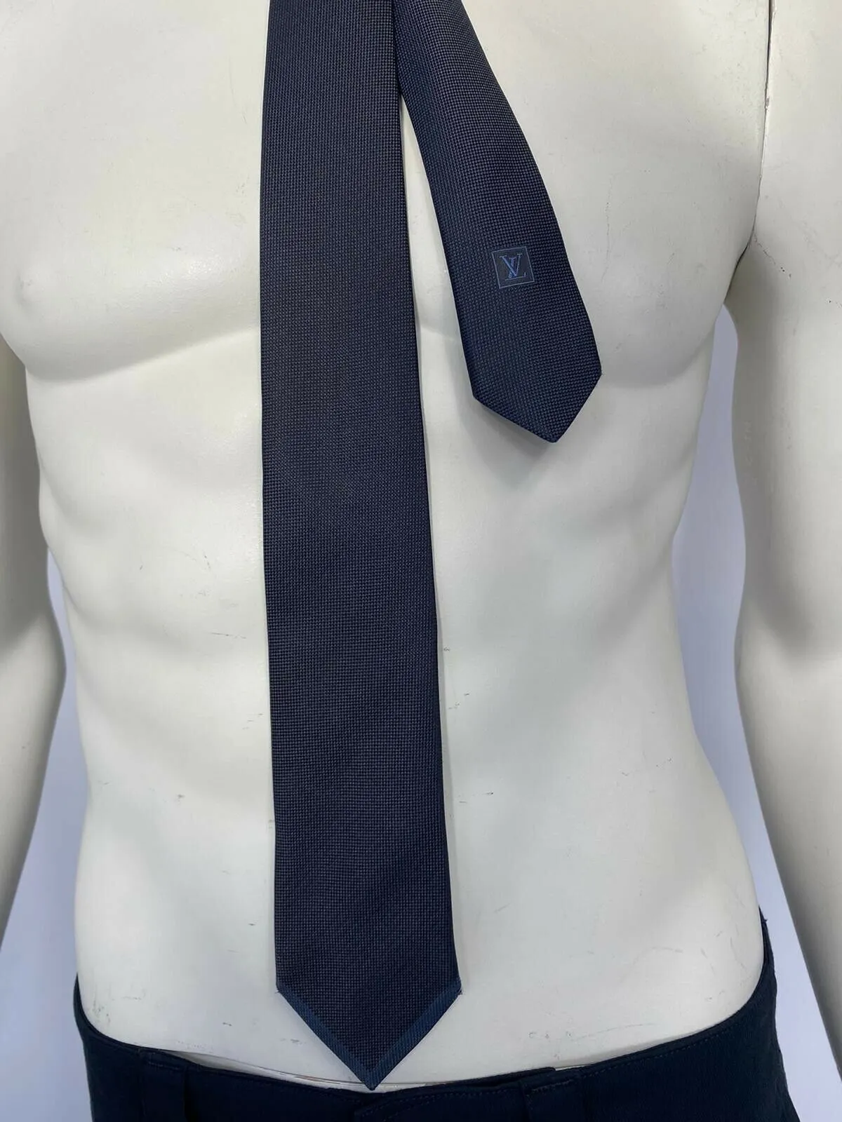 Uniformes Silk Tie with Constrasting Tip