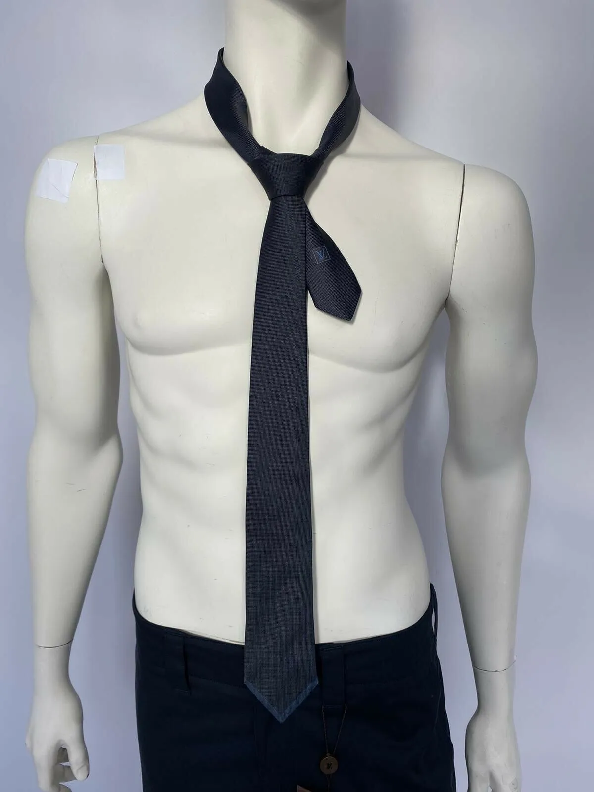 Uniformes Silk Tie with Constrasting Tip