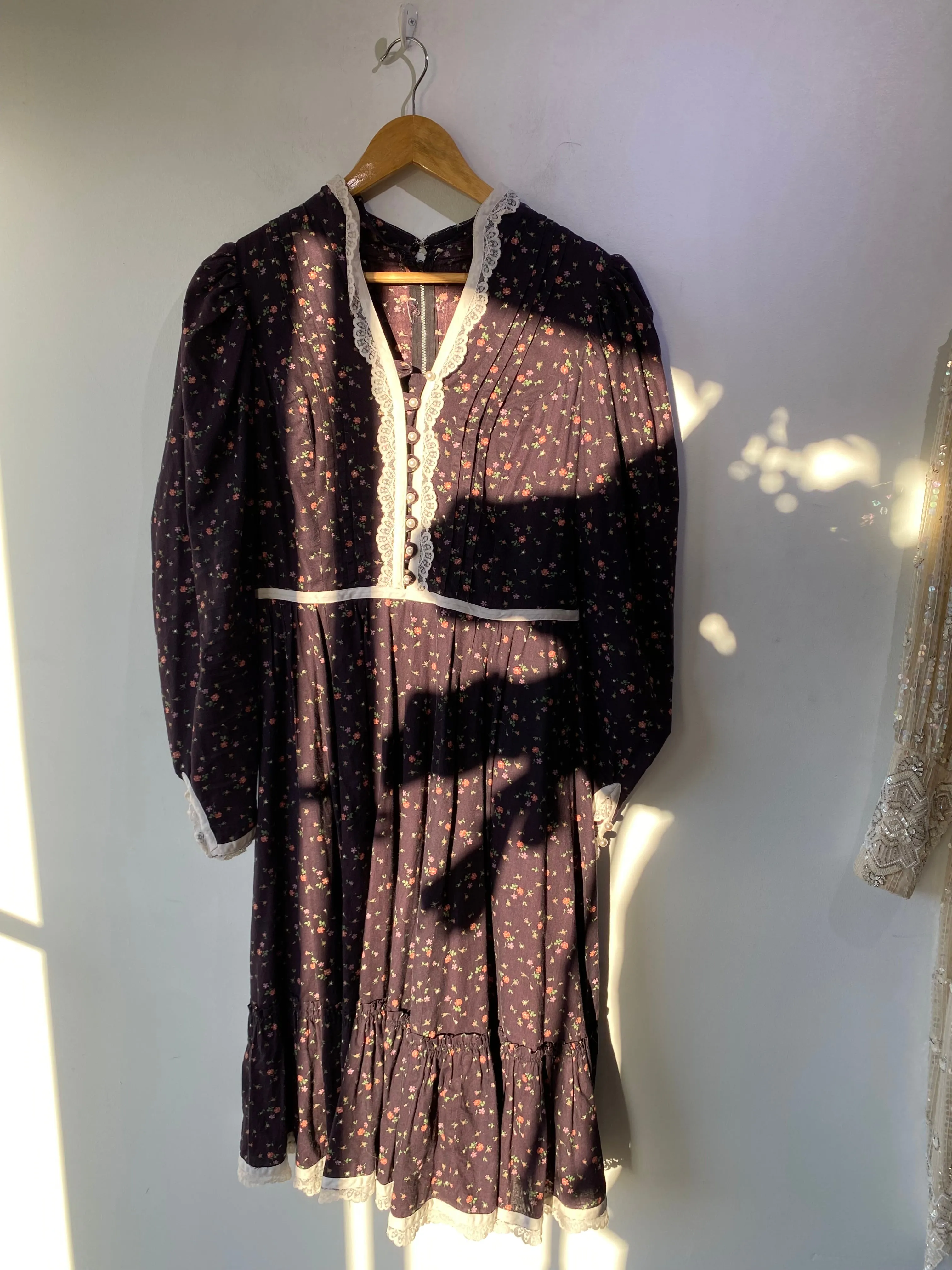 Vintage Dark Purple Prairie Midi Dress