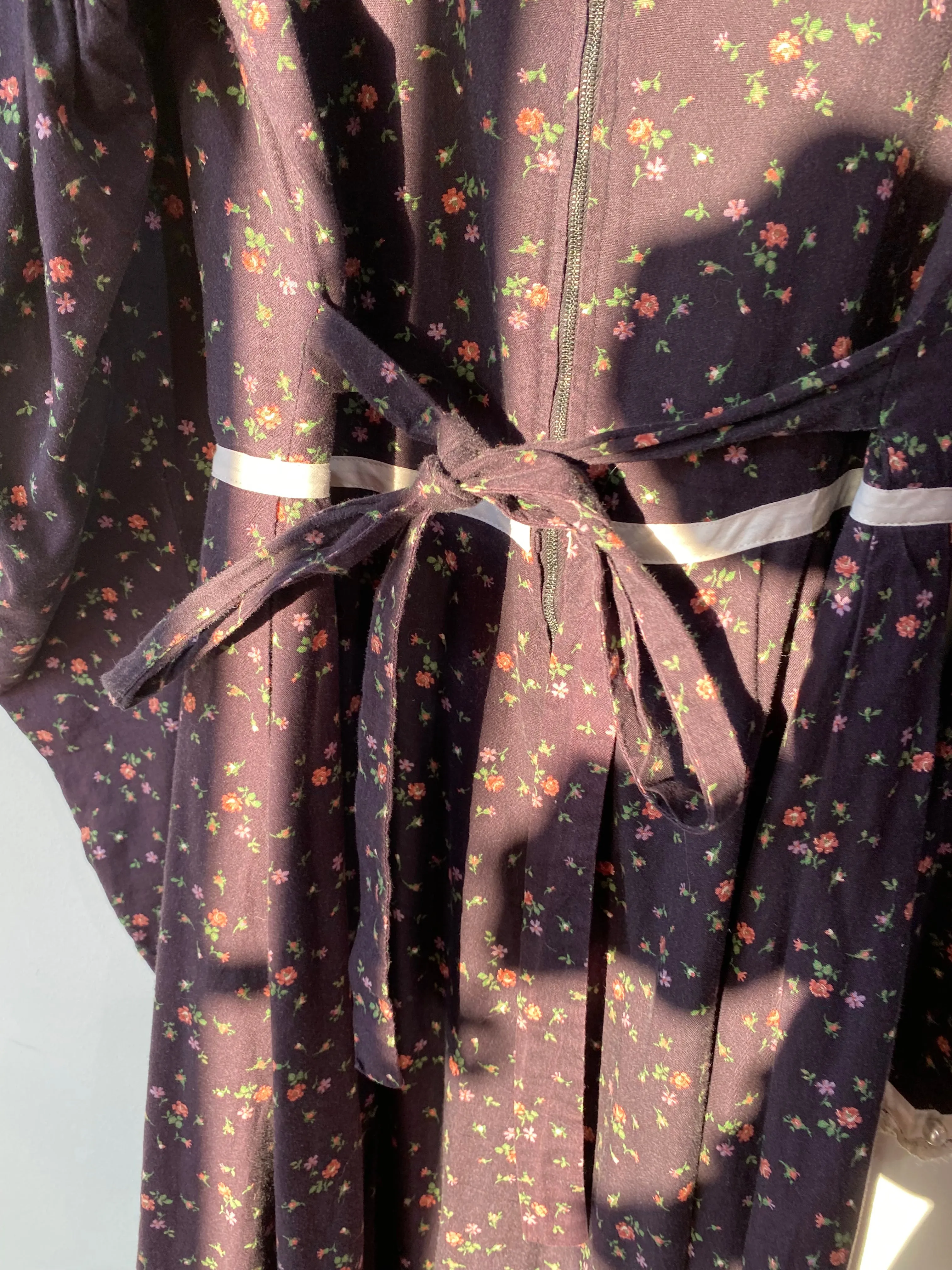 Vintage Dark Purple Prairie Midi Dress