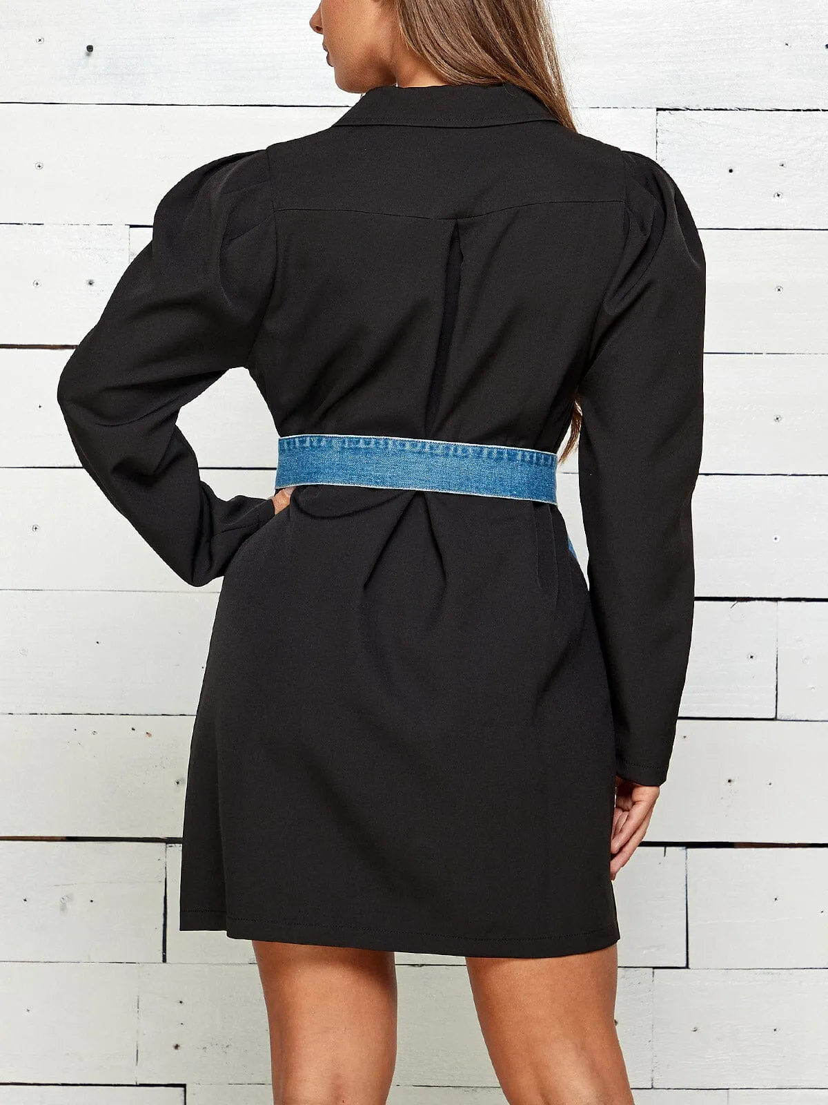 WOMEN'S LONG SLEEVE BUTTON UP BELTED DENIM CONTRAST MINI DRESS