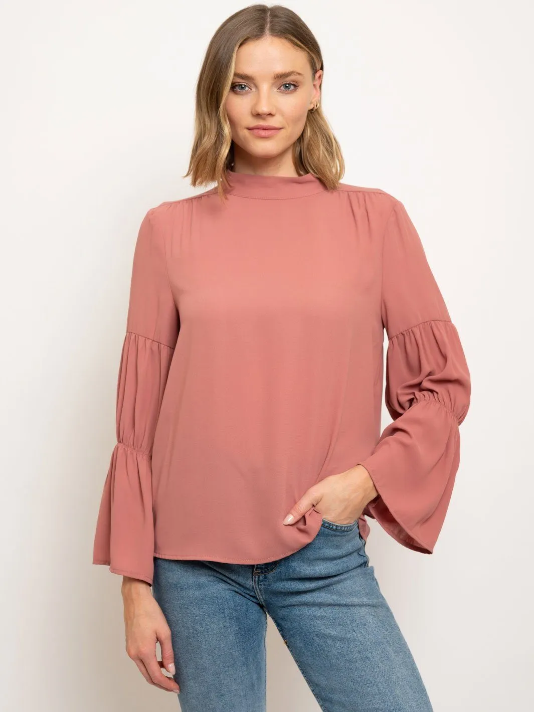 WOMEN'S LONG SLEEVE MOCK NECK BLOUSE
