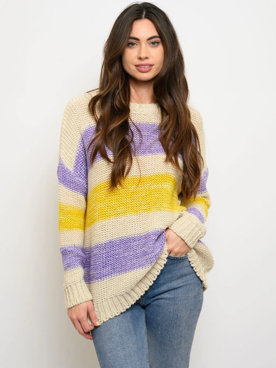 WOMEN'S MULTI STRIPED ROUND NECK SWEATER